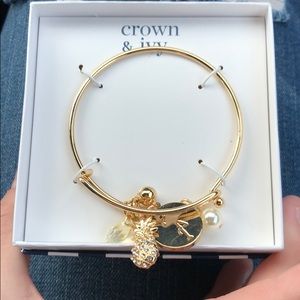 Crown & Ivy Bracelet
